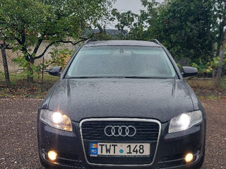 Audi A4 foto 1