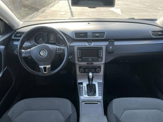 Volkswagen Passat foto 6