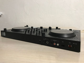 Продам DJ-контроллер Native Instruments Traktor Kontrol S2 MK3 foto 2