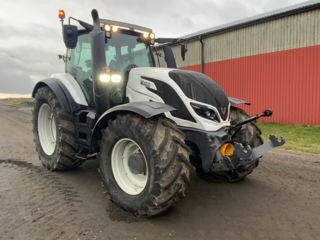 Tractor Valtra T234 foto 3