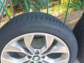 разноширокие диски BMW 245/45 - 275/40 R19 foto 3