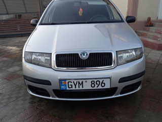 Skoda Fabia foto 2