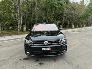 Volkswagen Tiguan foto 2