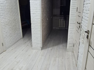 Apartament cu 2 camere, 53 m², Centru, Chișinău foto 2