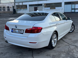 BMW 5 Series foto 4