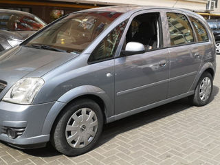 Opel Meriva foto 1