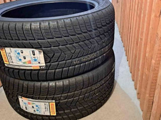 Pirelli 295 40 21 -doua foto 2