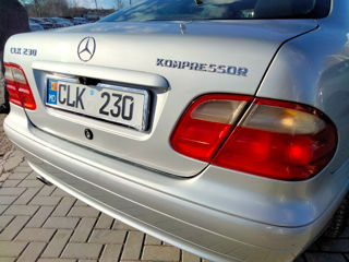 Mercedes CLK-Class foto 6