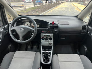 Opel Zafira foto 6