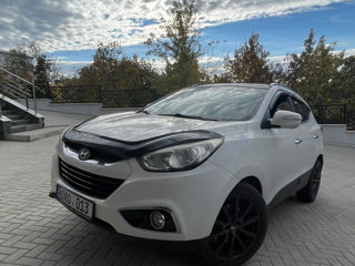 Hyundai ix35 foto 1