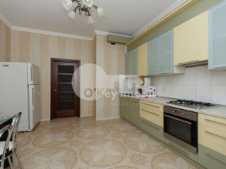 Chirie! Apartament cu 3 camere + living, 165 mp, Râșcani, 1 200 € foto 2
