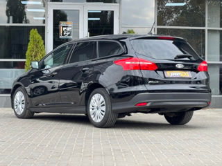 Ford Focus foto 4