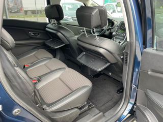 Renault Grand Scenic foto 16