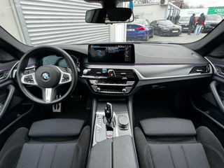 BMW 5 Series foto 10