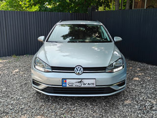 Volkswagen Golf foto 1