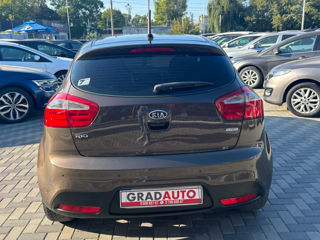 KIA Rio foto 5