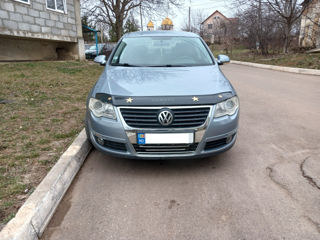 Volkswagen Passat foto 4