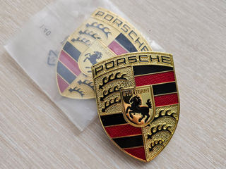 Значок , эмблема капота Porsche