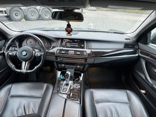 BMW 5 Series foto 9