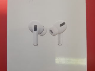 Оригинальные  AirPods 2. AirPods Pro. Новые в запечатаных коробках foto 2