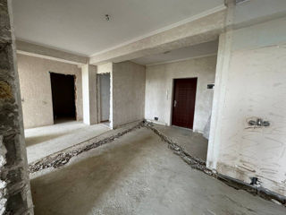 Apartament cu 2 camere, 80 m², Botanica, Chișinău foto 7