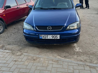 Opel Astra foto 3