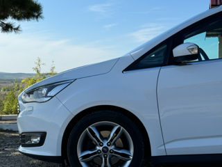 Ford Grand C-MAX foto 2