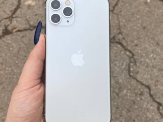 iPhone 11 Pro / 256GB