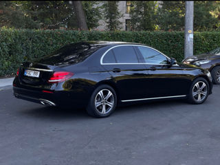 Mercedes E-Class foto 8