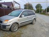 Ford Fusion foto 1