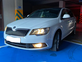 Skoda Superb foto 4