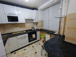 Apartament cu 2 camere, 45 m², Centru, Chișinău foto 4