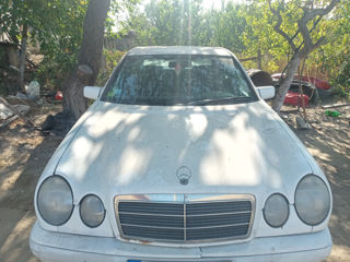 W210 Mercedes 1996 dizel piese 2.2 simplu