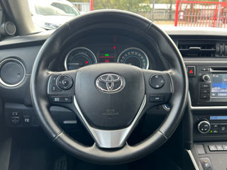 Toyota Auris foto 13