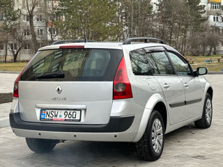 Renault Megane foto 3