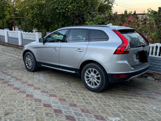 Volvo XC60 foto 4