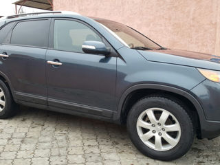 KIA Sorento foto 1