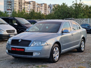 Skoda Octavia foto 3