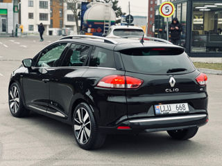 Renault Clio foto 2