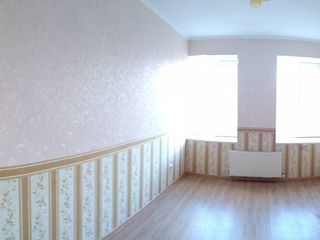 Se vinde apartament - 5 camere (96.1 m.p.) 270€ m.p foto 3