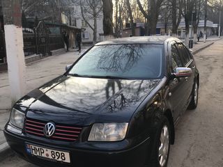 Volkswagen Bora foto 1