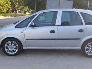 Opel Meriva foto 8