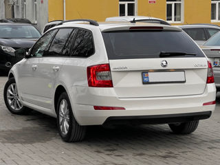 Skoda Octavia foto 5