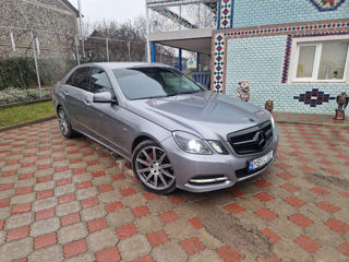 Mercedes E-Class