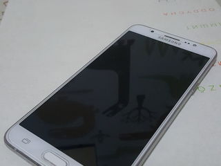 Samsung Galaxy J7 2016 in stare excelenta foto 1