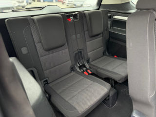 Volkswagen Touran foto 18