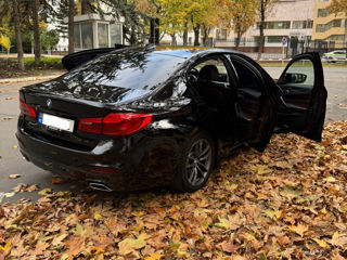 BMW 5 Series foto 2