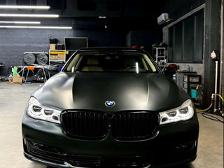 BMW 7 Series foto 5