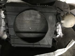 Mercedes Sprinter Delfin piese - запчасти radiator difuzor foto 2