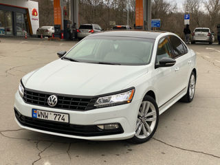 Volkswagen Passat foto 2